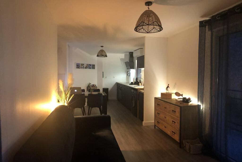 Appartement, Confort, Parking, Terrasse Dinan Exteriér fotografie